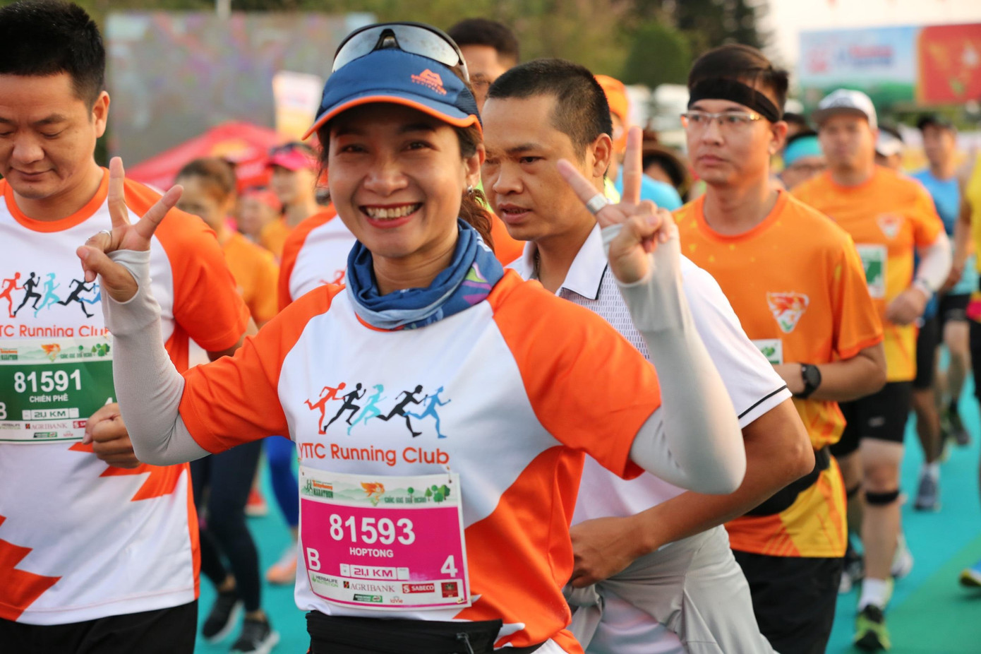 Nụ cười rạng rơ của runner Nụ cười rạng rơ của runner