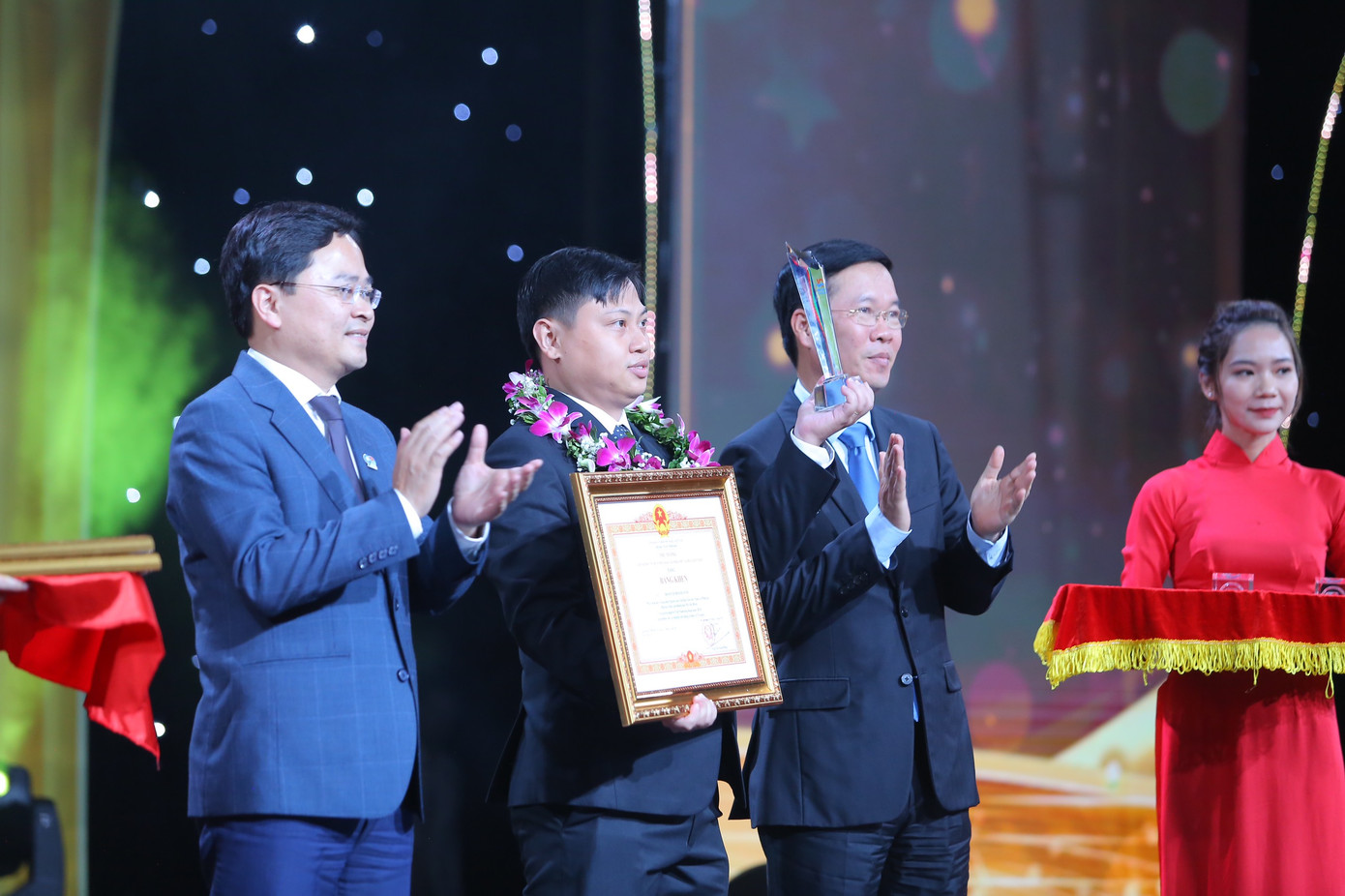 Gương mặt trẻ Việt Nam tiêu biểu và khát vọng dựng xây đất nước hùng cường ảnh 8