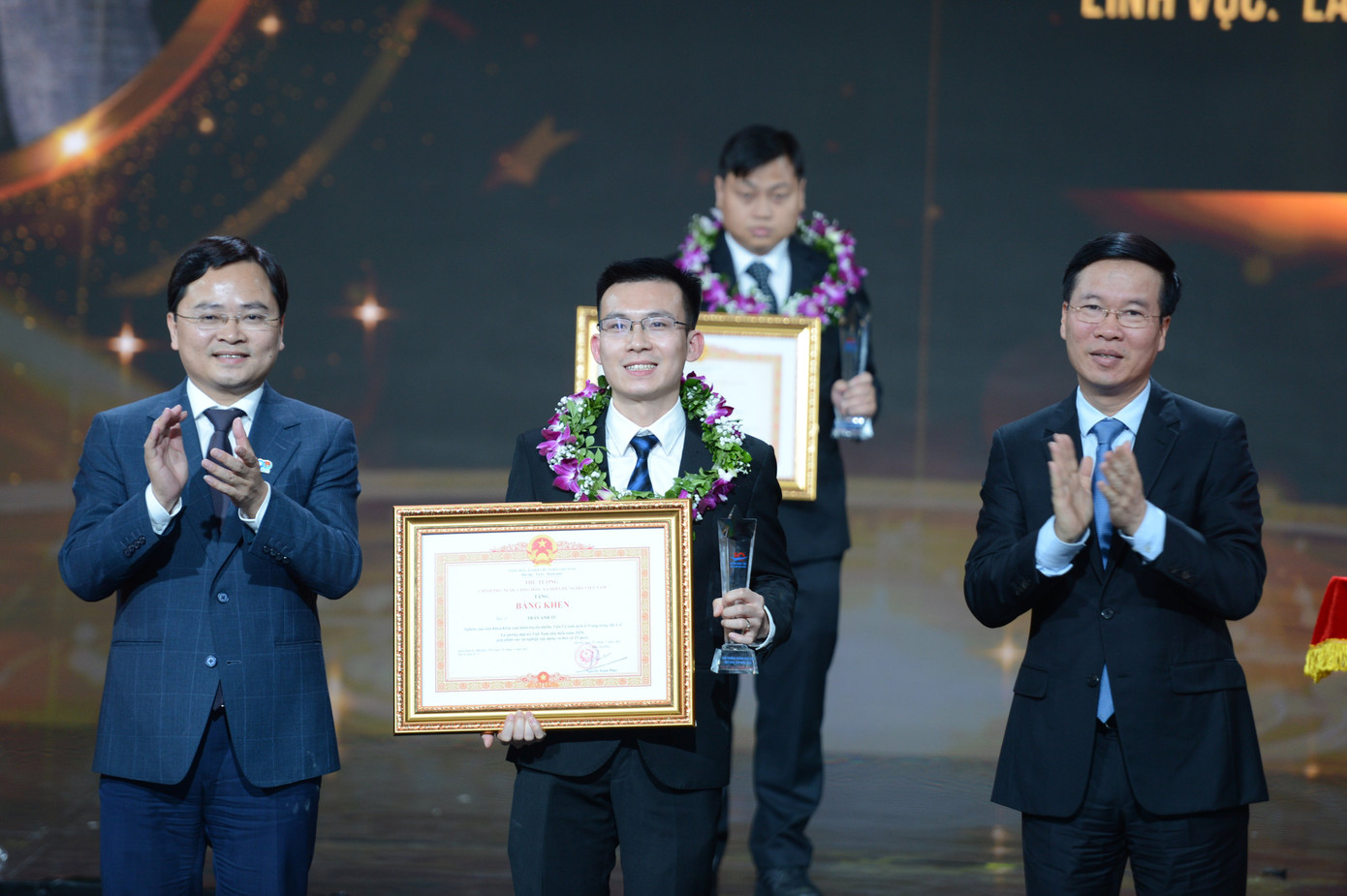 Gương mặt trẻ Việt Nam tiêu biểu và khát vọng dựng xây đất nước hùng cường ảnh 10