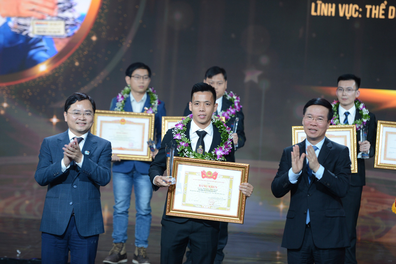 Gương mặt trẻ Việt Nam tiêu biểu và khát vọng dựng xây đất nước hùng cường ảnh 7