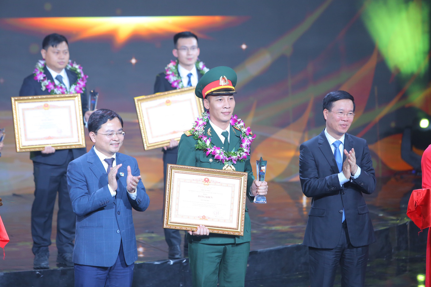 Gương mặt trẻ Việt Nam tiêu biểu và khát vọng dựng xây đất nước hùng cường ảnh 5