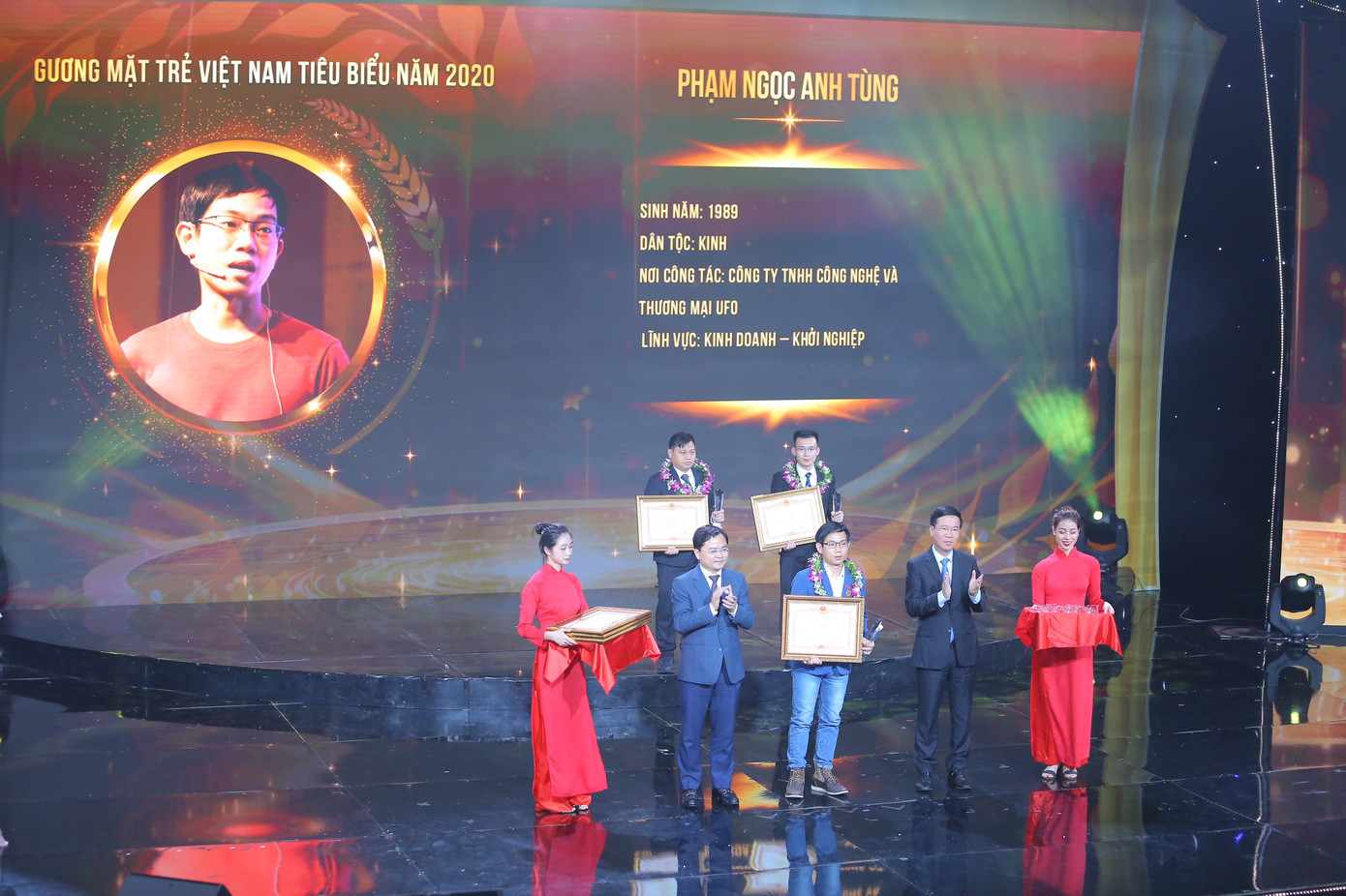 Gương mặt trẻ Việt Nam tiêu biểu và khát vọng dựng xây đất nước hùng cường ảnh 11