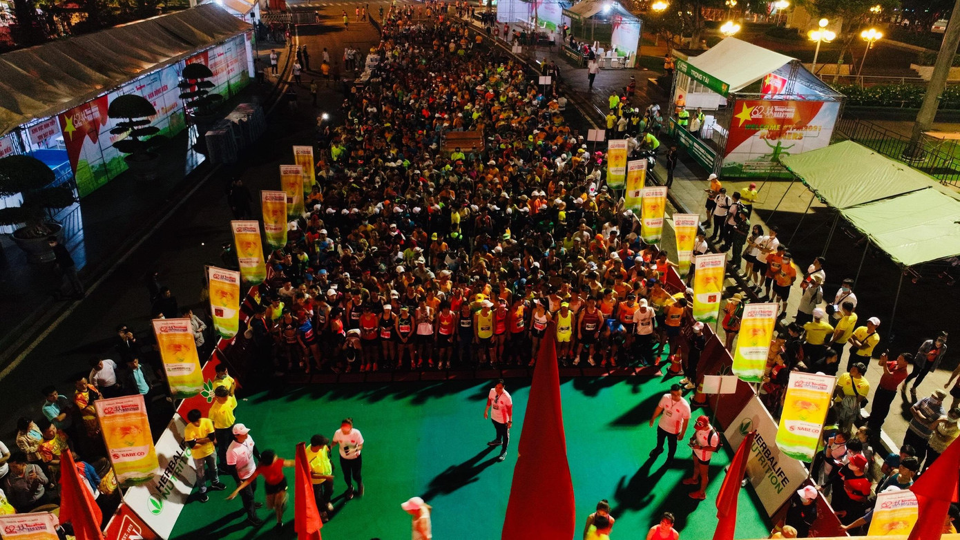 Tiền Phong Marathon 2021 - Cùng nhau về đích ảnh 16 Tiền Phong Marathon 2021 - Cùng nhau về đích ảnh 16