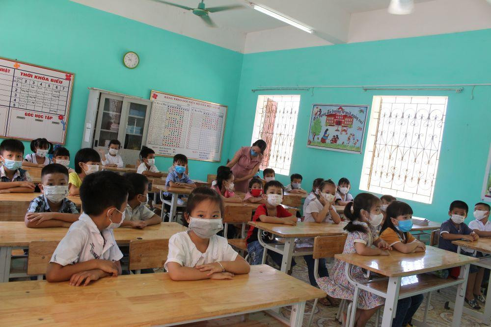 Bậc học mầm non, tiểu học... tại Thanh Hoá sẽ được tổ chức ăn bán trú từ ngày 25/9/2021. Bậc học mầm non, tiểu học... tại Thanh Hoá sẽ được tổ chức ăn bán trú từ ngày 25/9/2021.