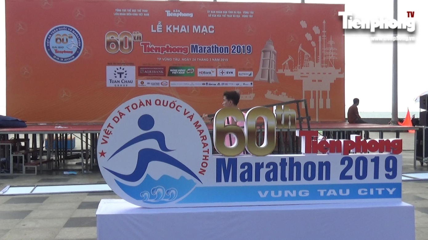 Chàng trai khuyết tật chinh phục Việt dã toàn quốc và Tiền Phong Marathon ảnh 11 Chàng trai khuyết tật chinh phục Việt dã toàn quốc và Tiền Phong Marathon ảnh 11