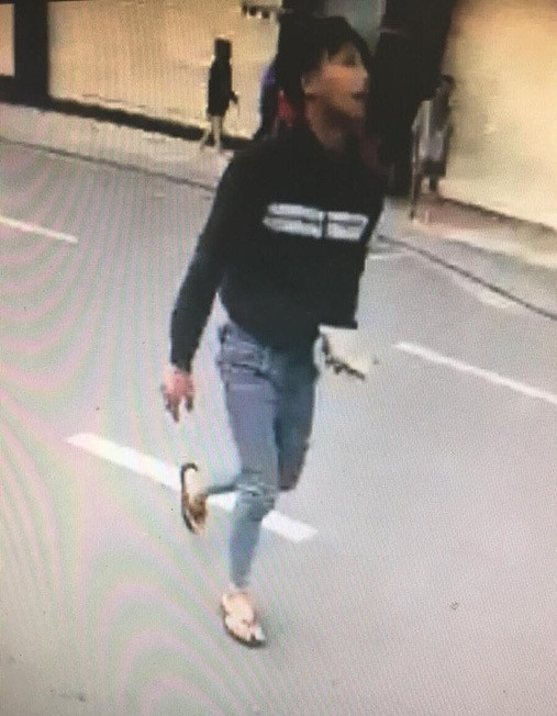 Nhóm thanh niên đập phá xe buýt, xe cảnh sát ở TPHCM bị khởi tố ảnh 2