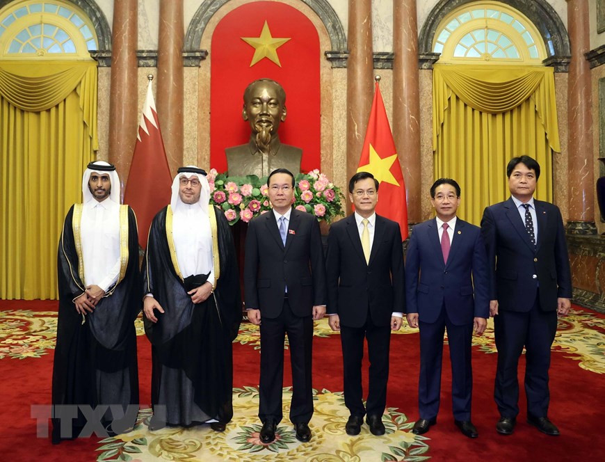 Chủ tịch nước Võ Văn Thưởng tiếp Đại sứ Qatar Khalid Ali Abdullah Abel. (Ảnh: Thống Nhất/TTXVN) Chủ tịch nước Võ Văn Thưởng tiếp Đại sứ Qatar Khalid Ali Abdullah Abel. (Ảnh: Thống Nhất/TTXVN)