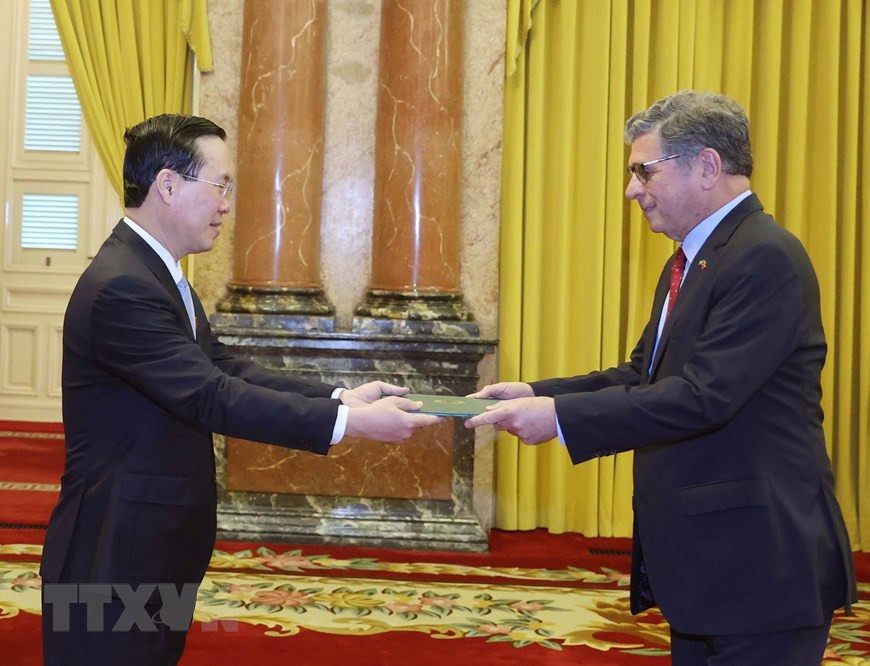 Chủ tịch nước Võ Văn Thưởng tiếp ông Marco Farani, Đại sứ Brazil đến trình Quốc thư. (Ảnh: Thống Nhất/TTXVN) Chủ tịch nước Võ Văn Thưởng tiếp ông Marco Farani, Đại sứ Brazil đến trình Quốc thư. (Ảnh: Thống Nhất/TTXVN)