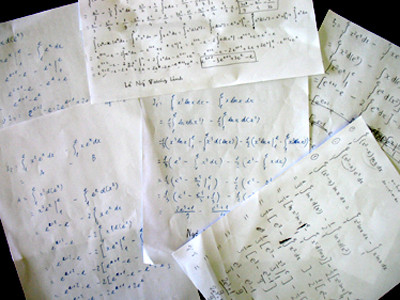 Bài giải của 5 em sau khi đã làm xong hai bài toán tích phân mà thầy Nguyễn Thượng Võ đưa ra