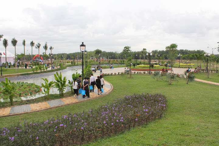 Khách tham quan Gold Hill