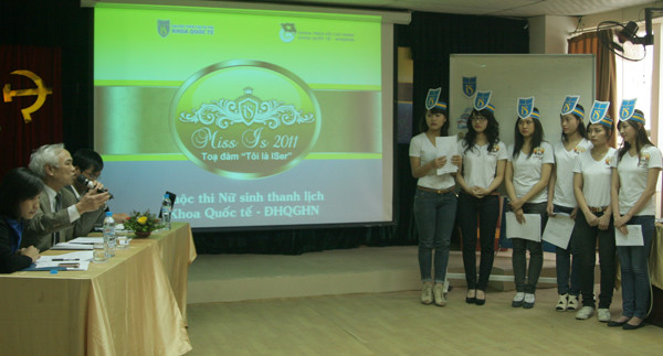 Nhiều câu hỏi mang tính đời thường được đặt ra cho các thí sinh