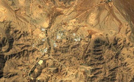 Ảnh vệ tinh khu vực căn cứ tên lửa CSS-2 mới nhất của Arập Xêút