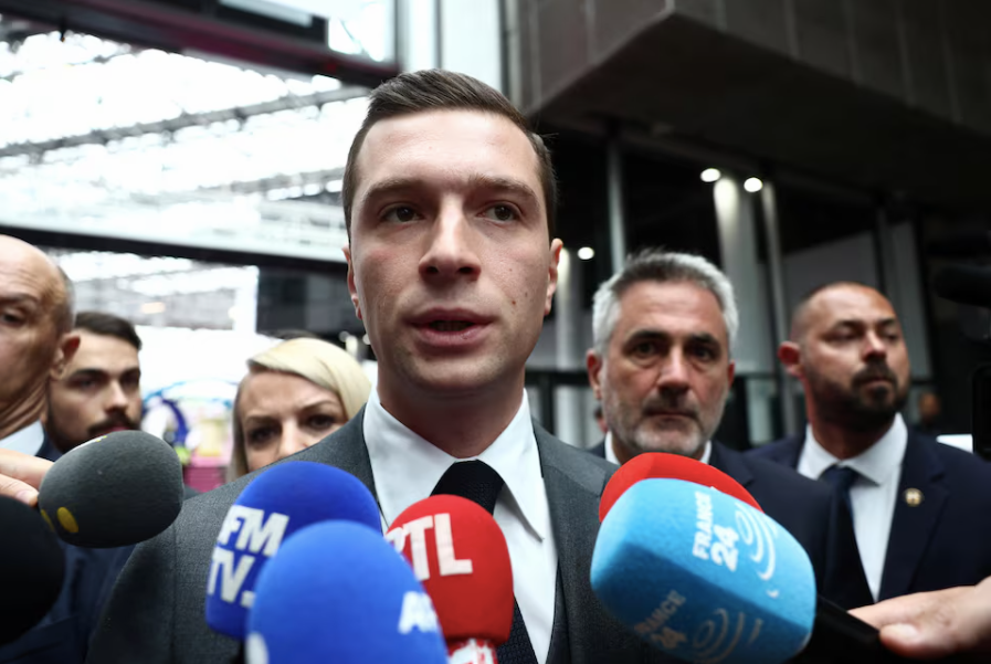 Ông Jordan Bardella được đảng RN dự kiến cho vị trí thủ tướng Pháp. (Ảnh: Reuters)