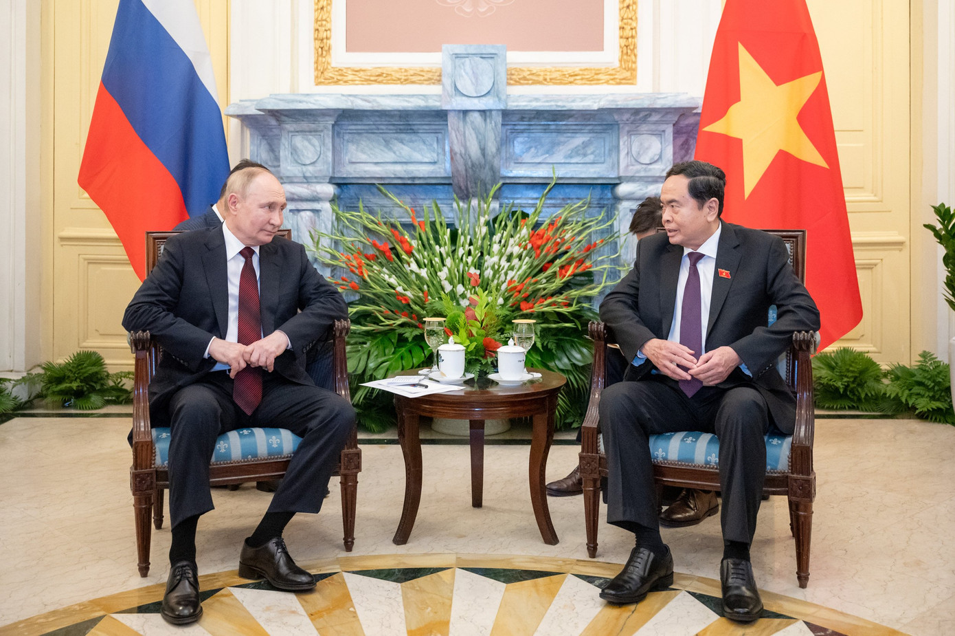 Chủ tịch Quốc hội Trần Thanh Mẫn hội kiến Tổng thống Nga Putin. (Ảnh: Phạm Thắng) Chủ tịch Quốc hội Trần Thanh Mẫn hội kiến Tổng thống Nga Putin. (Ảnh: Phạm Thắng)
