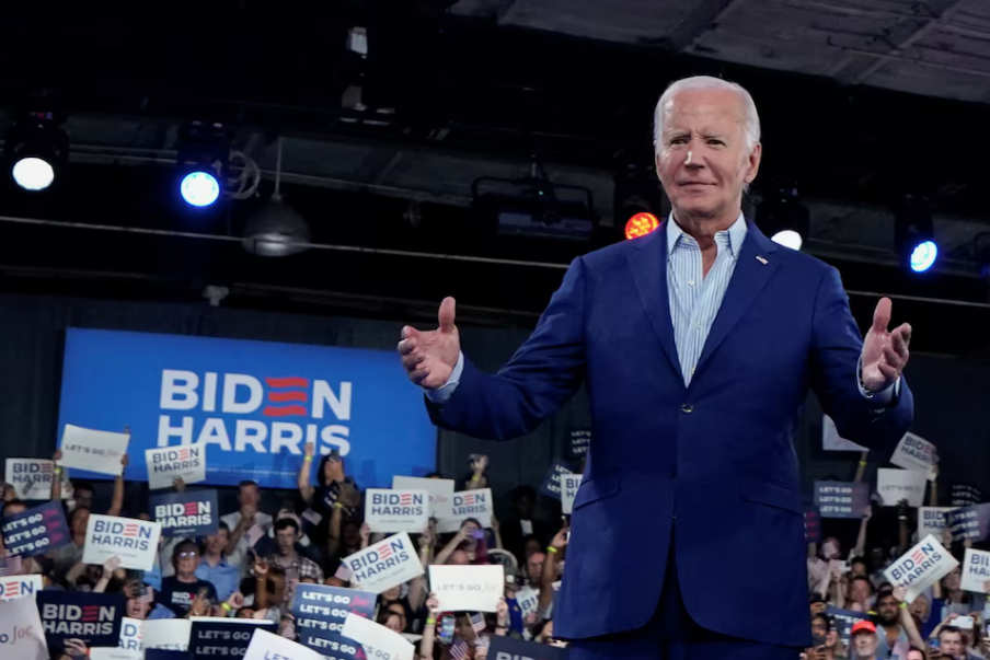 Tổng thống Mỹ Joe Biden trong màn tranh luận trực tiếp đầu tiên với đối thủ Donald Trump ngày 27/6. (Ảnh: Reuters Tổng thống Mỹ Joe Biden trong màn tranh luận trực tiếp đầu tiên với đối thủ Donald Trump ngày 27/6. (Ảnh: Reuters