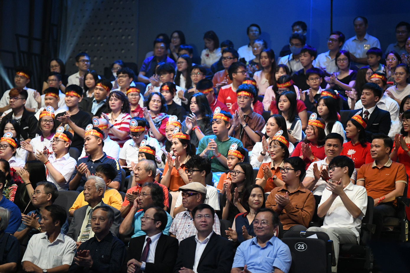 Nam sinh Thanh Hóa Lê Xuân Mạnh vô địch Đường lên đỉnh Olympia 23 ảnh 48