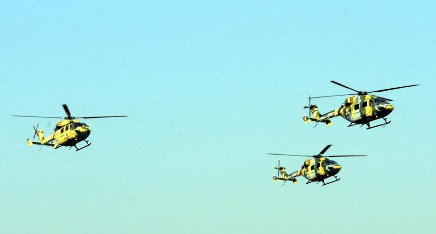 Phi đội trực thăng Polaris do Ấn Độ tự sản xuất