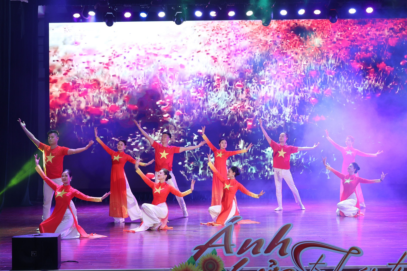 Thắp sáng 'Ánh lửa từ trái tim' ảnh 24