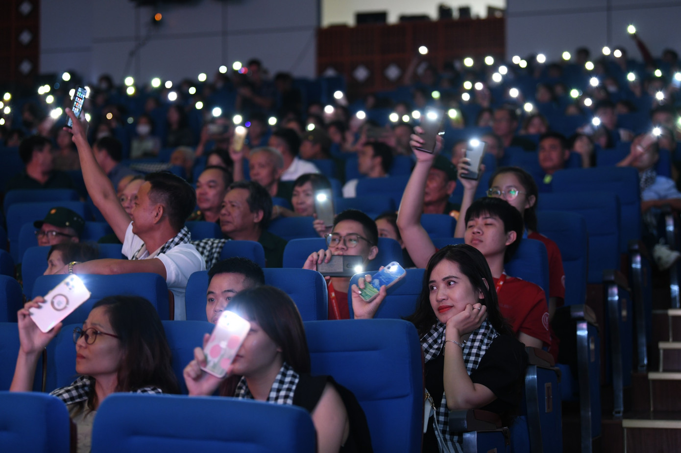 Thắp sáng 'Ánh lửa từ trái tim' ảnh 49