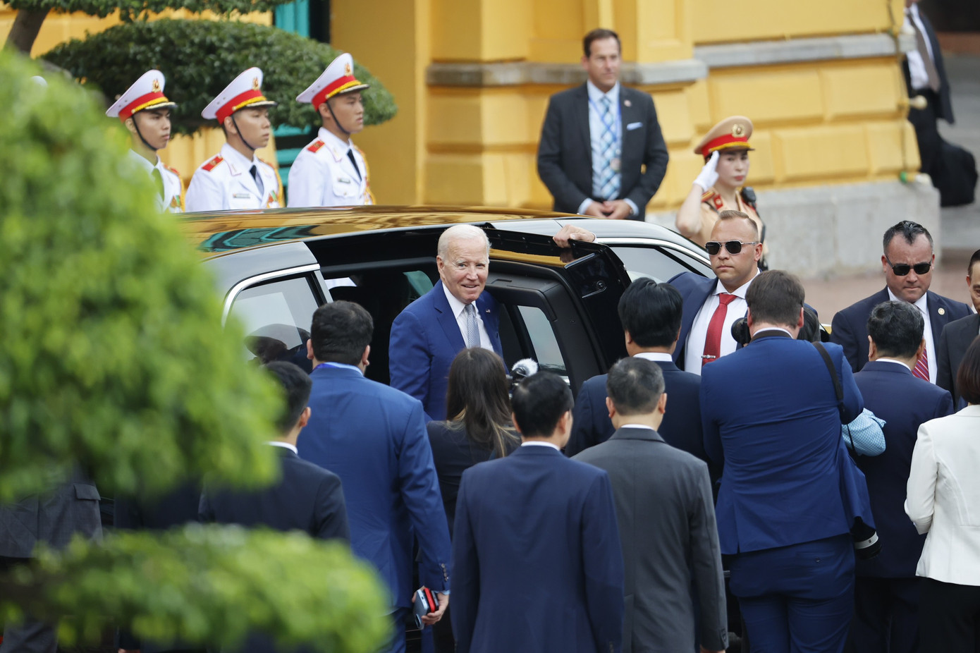 Đây là lần đầu tiên một tổng thống Mỹ thăm cấp Nhà nước theo lời mời của Tổng Bí thư Đảng Cộng sản Việt Nam và cũng là lần đầu tiên, cả tổng thống và phó tổng thống Mỹ cùng thăm Việt Nam trong một nhiệm kỳ. Đây là lần đầu tiên một tổng thống Mỹ thăm cấp Nhà nước theo lời mời của Tổng Bí thư Đảng Cộng sản Việt Nam và cũng là lần đầu tiên, cả tổng thống và phó tổng thống Mỹ cùng thăm Việt Nam trong một nhiệm kỳ.