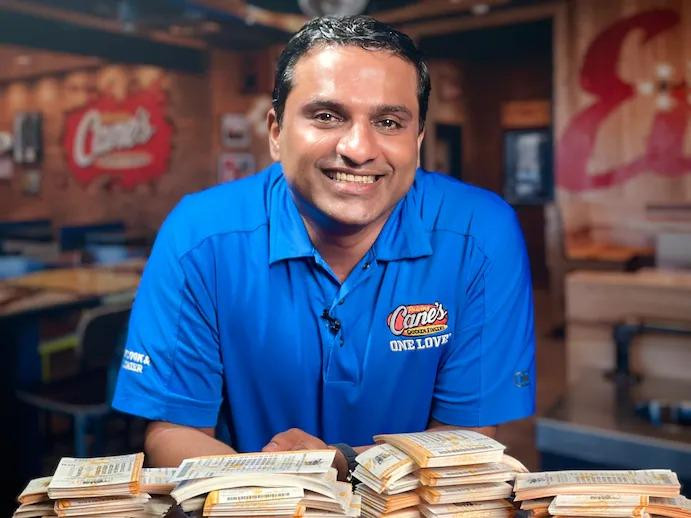 Đồng Giám đốc điều hành AJ Kumaran. Ảnh: Washington Post