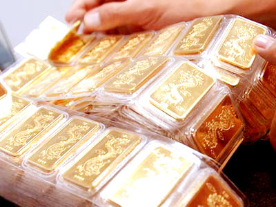 Giá vàng trong nước và thế giới cùng tăng phi mã. Giá vàng trong nước và thế giới cùng tăng phi mã