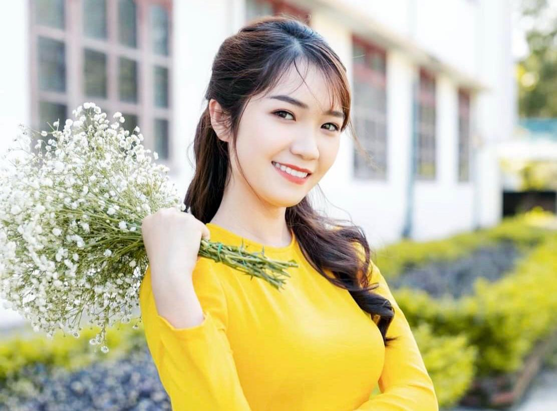 Cao Thị Mỹ Linh đoạt giải Nhất tuần 3 cuộc thi tìm hiểu lịch sử quan hệ đặc biệt Việt Nam - Lào. Ảnh: NVCC/BTC Cao Thị Mỹ Linh đoạt giải Nhất tuần 3 cuộc thi tìm hiểu lịch sử quan hệ đặc biệt Việt Nam - Lào. Ảnh: NVCC/BTC