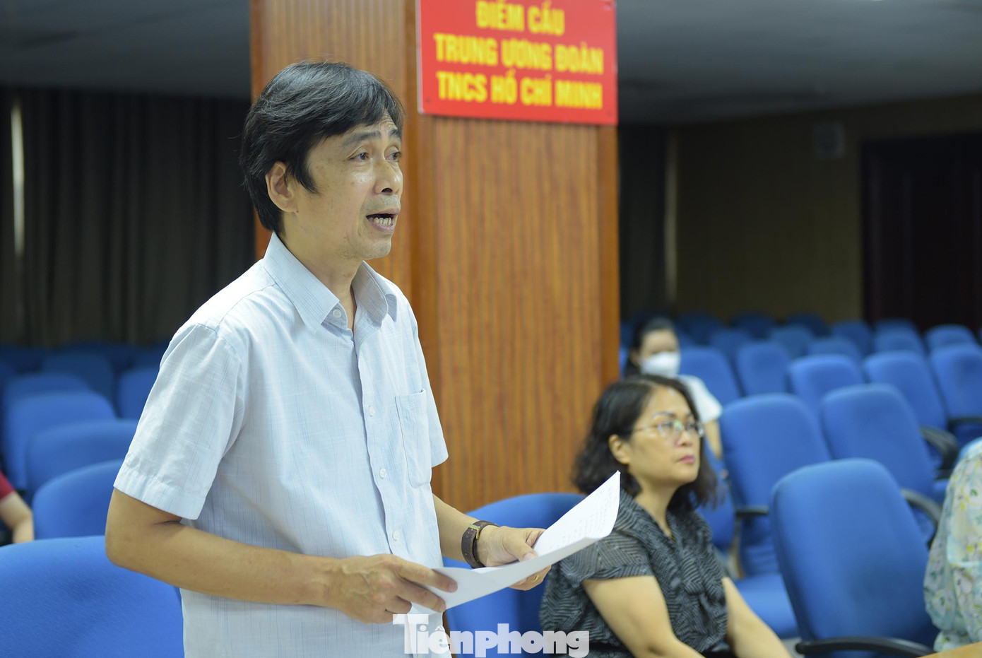 Nhà báo Nguyễn Huy Lộc phát biểu ý kiến tại buổi làm việc. Ảnh: Xuân Tùng Nhà báo Nguyễn Huy Lộc phát biểu ý kiến tại buổi làm việc. Ảnh: Xuân Tùng