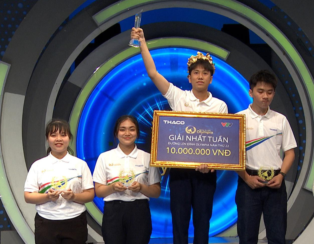 Nguyễn Mạnh Thi giành vòng nguyệt quế tuần đầu tiên quý IV Đường lên đỉnh Olympia. Ảnh: FBCT