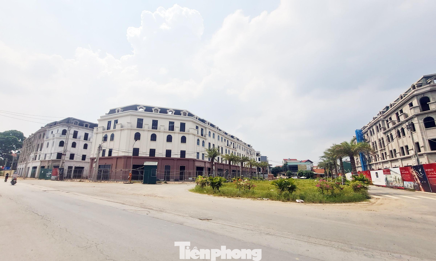 Tuyến đường khi hoàn thành sẽ tạo điều kiện đi lại thuận lợi cho các khu dân cư, khu đô thị, khu công nghiệp,… trên địa bàn huyện, kết nối thuận lợi với khu vực trung tâm của TP Hà Nội. Tuyến đường khi hoàn thành sẽ tạo điều kiện đi lại thuận lợi cho các khu dân cư, khu đô thị, khu công nghiệp,… trên địa bàn huyện, kết nối thuận lợi với khu vực trung tâm của TP Hà Nội.