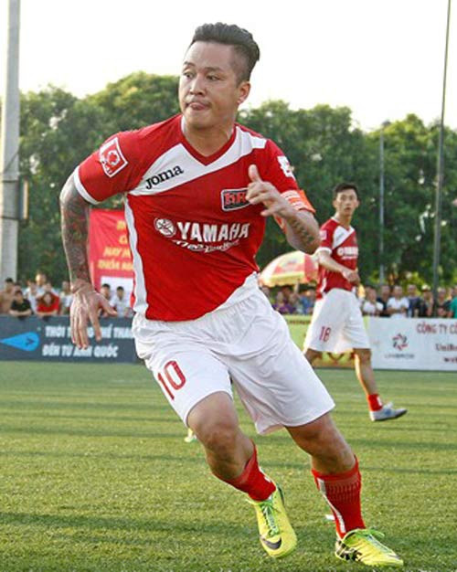 Ca sĩ Tuấn Hưng, Việt Anh sẵn sàng cùng VTV mua bản quyền World Cup ảnh 1