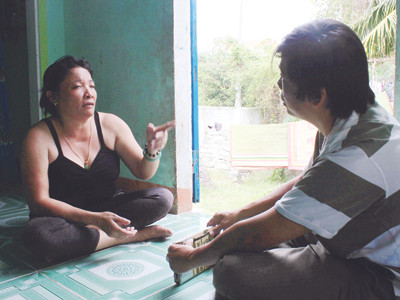 Bà Tám Xu kể chuyện sóng gió đời ngư nữ bám biển. Bà Tám Xu kể chuyện sóng gió đời ngư nữ bám biển