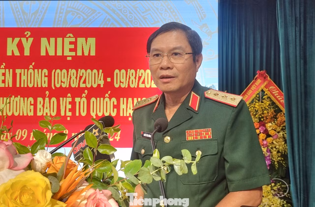 Thượng tướng Nguyễn Tân Cương phát biểu tại lễ kỷ niệm Thượng tướng Nguyễn Tân Cương phát biểu tại lễ kỷ niệm