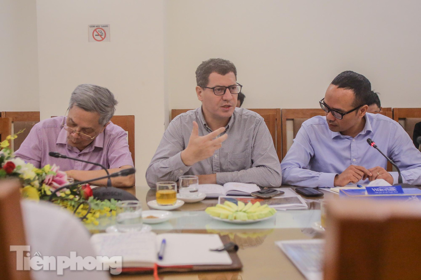 KTS người Pháp phát biểu tại hội thảo. KTS người Pháp phát biểu tại hội thảo.