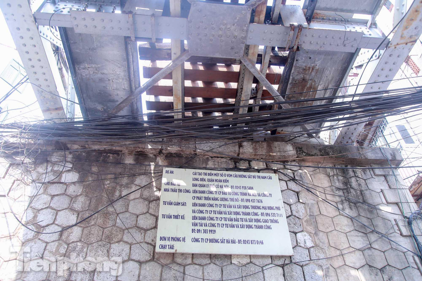 Ban Quản lý phố cổ Hà Nội, sau khi đục xong các vòm cầu, theo kế hoạch, khu vực này sẽ trở thành không gian văn hóa mới của quận Hoàn Kiếm với ẩm thực, những món ăn đặc sắc của phố cổ Hà Nội, được nhiều người dân yêu thích".