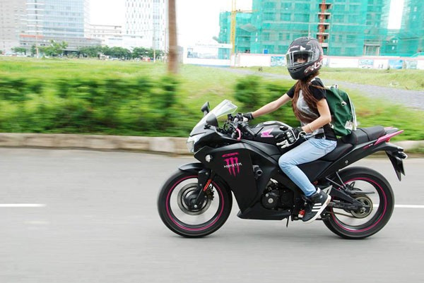 Nổi bật trên từng cây số! 