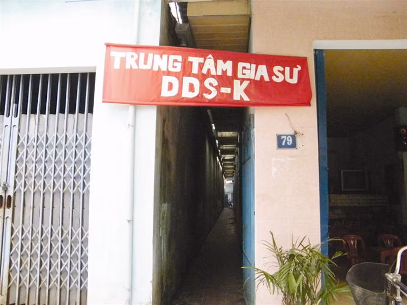 TTGS này nằm trong một phòng trọ chưa đầy 10m2, của một con hẻm. Ảnh: T.T