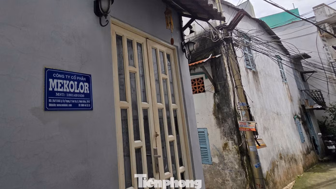 Trụ sở chính của Công ty Mekolor trong con ngõ nhỏ ở Cần Thơ.