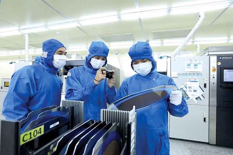 Việc áp dụng cơ chế thủ tục đầu tư đặc biệt theo hướng chuyển từ tiền kiểm sang hậu kiểm nhằm đơn giản hóa thủ tục đầu tư sẽ giúp môi trường đầu tư của Việt Nam hấp dẫn hơn với nhà đầu tư nước ngoài.