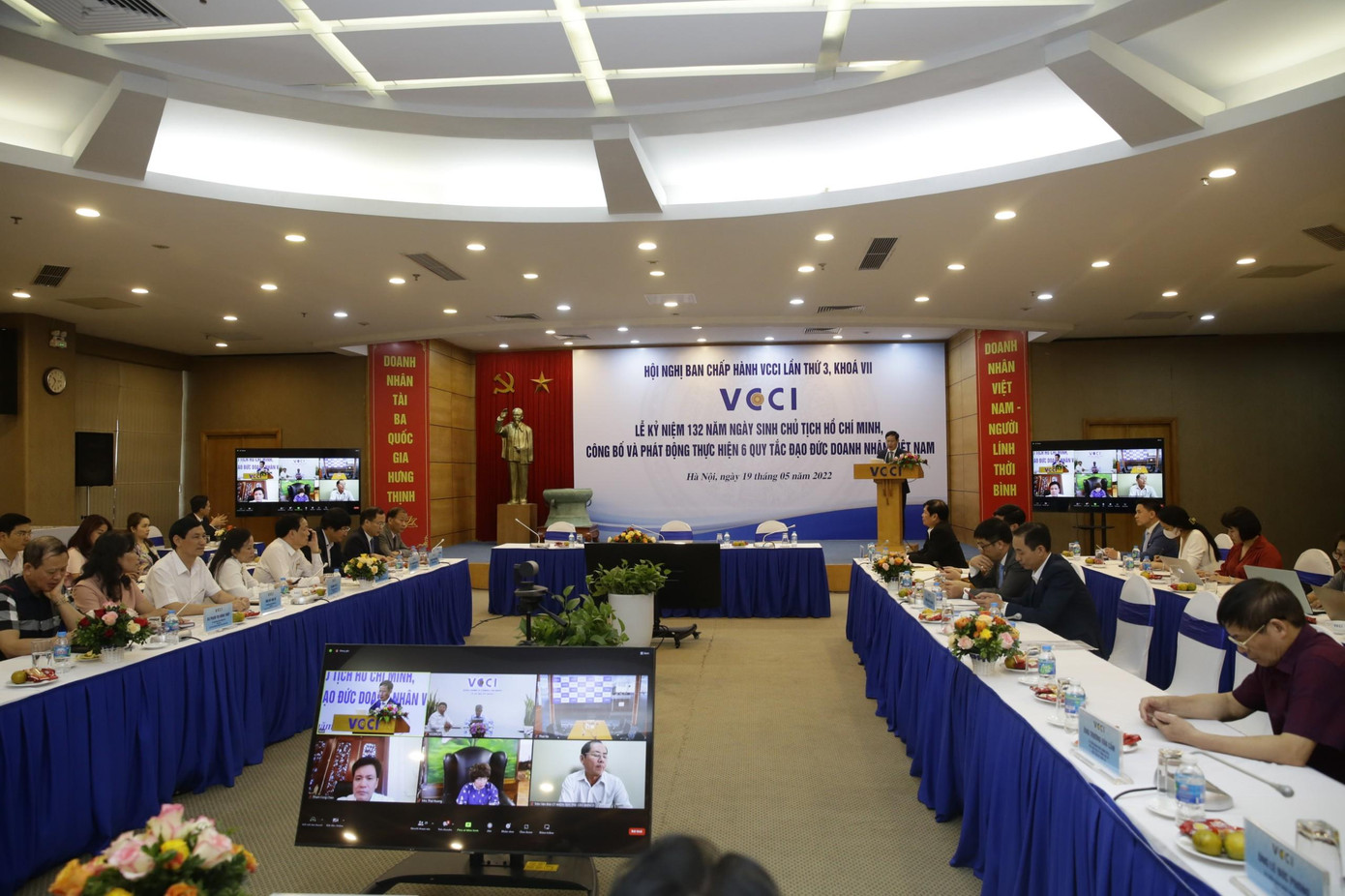 Công bố Bộ Quy tắc đạo đức doanh nhân Việt Nam