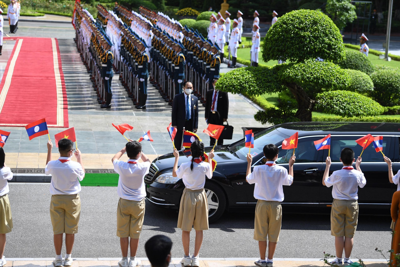 Lễ đón diễn ra trang trọng tại Phủ Chủ tịch. (Ảnh: Như Ý) Lễ đón diễn ra trang trọng tại Phủ Chủ tịch. (Ảnh: Như Ý)