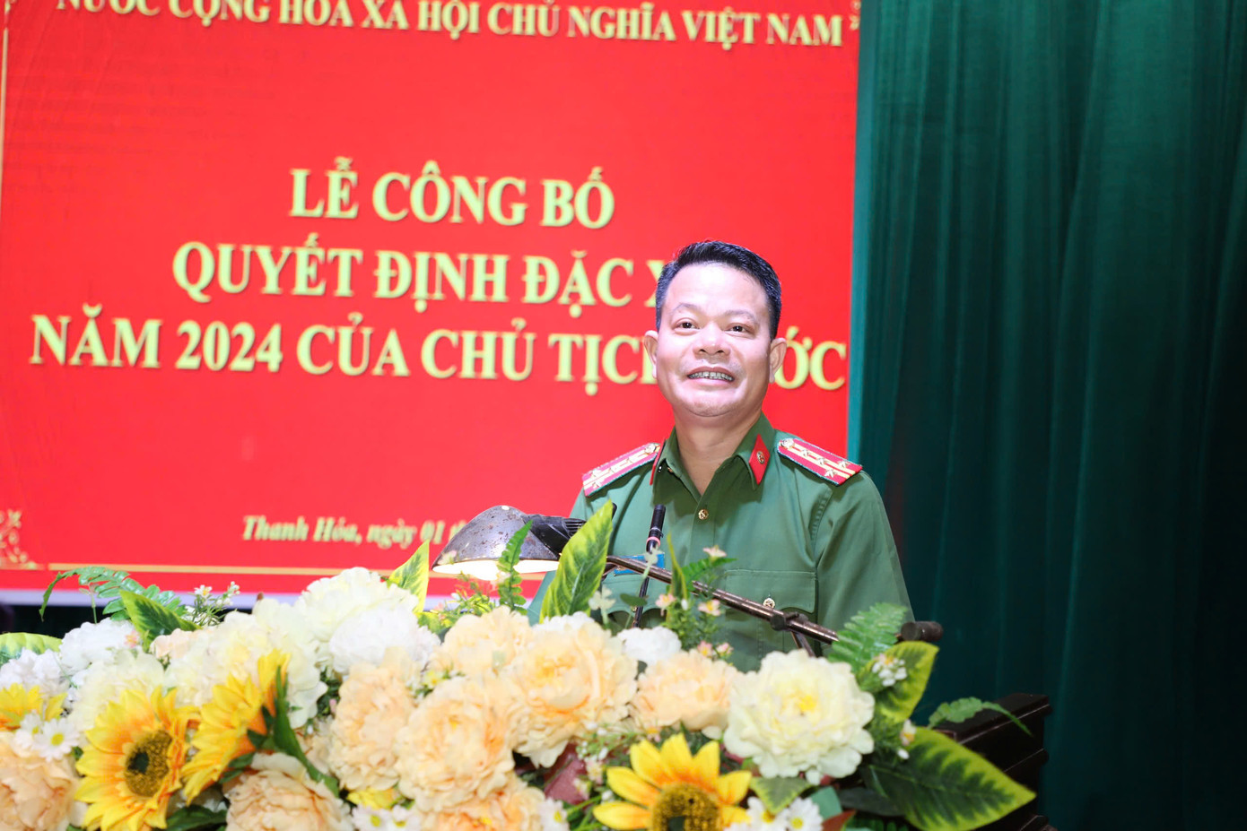 Tại Trại giam Thanh Phong, Đại tá Vũ Văn Tấn, Phó cục Trưởng Cục C06, Ủy viên Ban chỉ đạo về đặc xá Bộ Công an khẳng định, đặc xá năm 2024 tiếp tục khẳng định chính sách khoan hồng của Đảng, Nhà nước và truyền thống nhân đạo của dân tộc Việt Nam đối với những người lầm lỗi, khuyến khích họ hối cải, rèn luyện trở thành người có ích cho xã hội. Tại Trại giam Thanh Phong, Đại tá Vũ Văn Tấn, Phó cục Trưởng Cục C06, Ủy viên Ban chỉ đạo về đặc xá Bộ Công an khẳng định, đặc xá năm 2024 tiếp tục khẳng định chính sách khoan hồng của Đảng, Nhà nước và truyền thống nhân đạo của dân tộc Việt Nam đối với những người lầm lỗi, khuyến khích họ hối cải, rèn luyện trở thành người có ích cho xã hội.