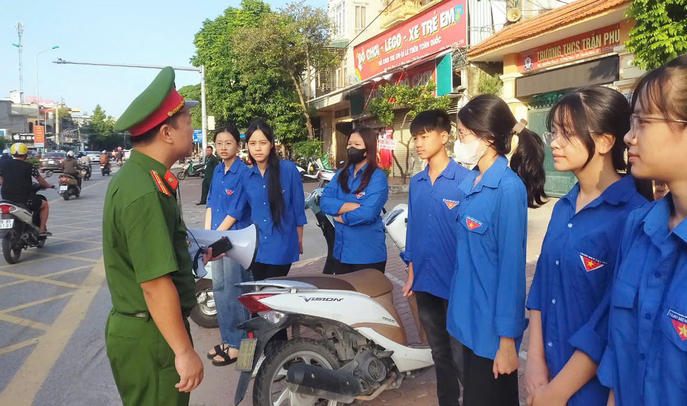 Thành lập mô hình "Cổng trường an toàn giao thông" tại TP Thanh Hoá