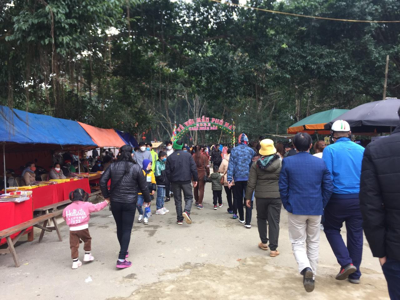 Hiện nay, tại các điểm đền, chùa, phủ... tại Thanh Hoá thu hút rất đông du khách đến vãn cảnh, cầu mong những điều tốt đẹp