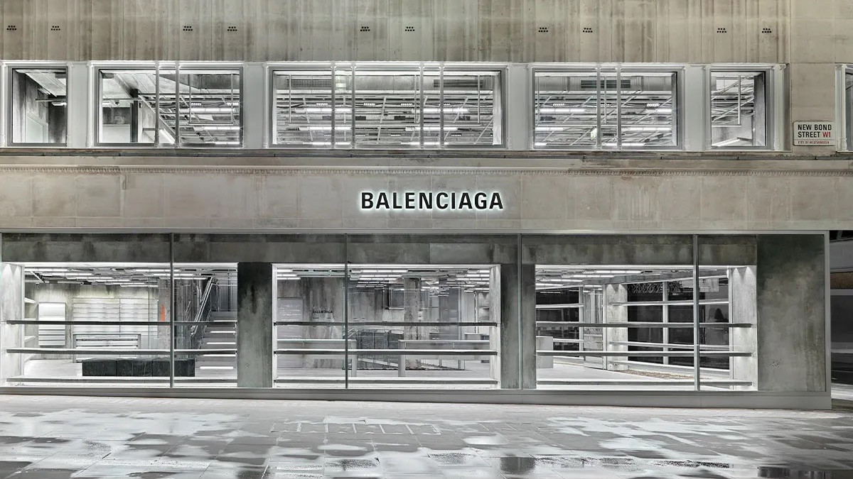 Cửa hàng của thương hiệu Balenciaga tại London.