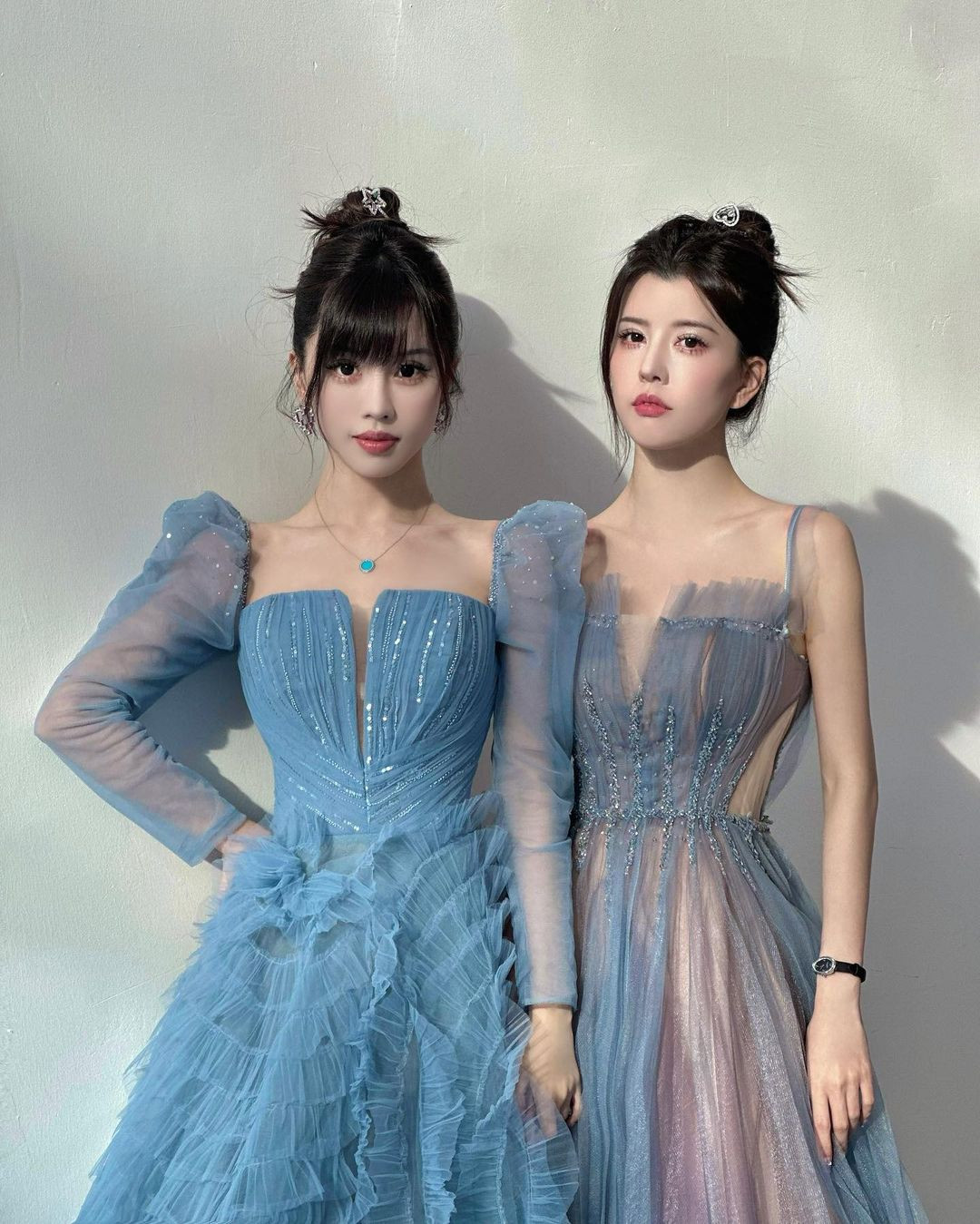 Tại Trung Quốc, cặp đôi này khá nổi tiếng nhưng sự hiện diện của By2 tại thị trường phương Tây vẫn chưa thật sự lớn. Tại Trung Quốc, cặp đôi này khá nổi tiếng nhưng sự hiện diện của By2 tại thị trường phương Tây vẫn chưa thật sự lớn.