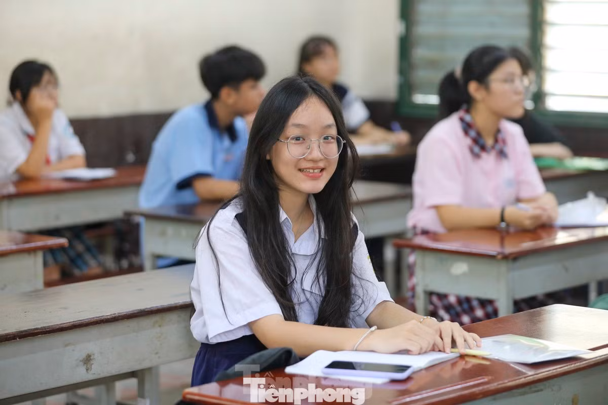 Học sinh thi vào lớp 10 tại TPHCM. Ảnh: Duy Anh
