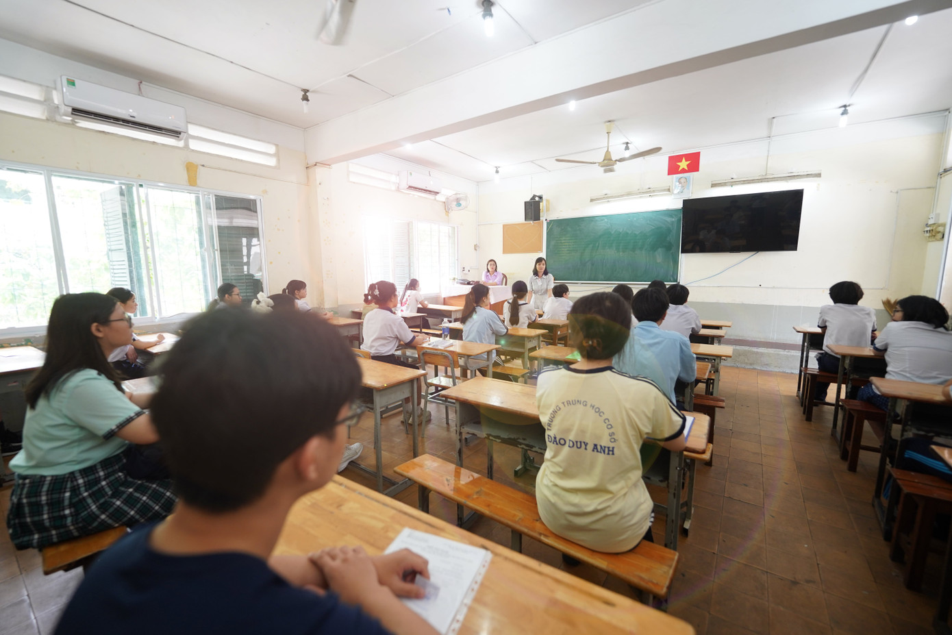 Học sinh làm bài thi vào lớp 10 tại TPHCM. Ảnh: Phạm Nguyễn 3-min.jpg