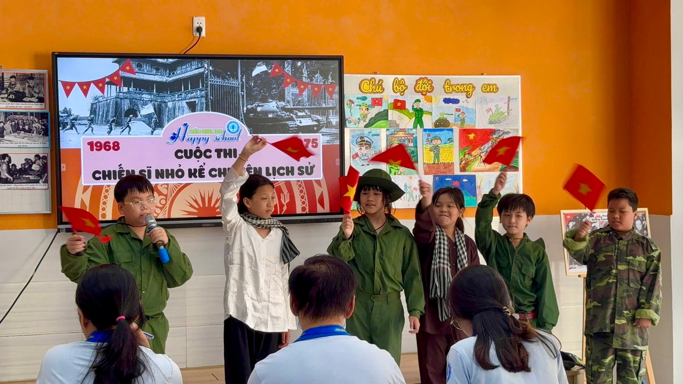 Học sinh Trường Tiểu học Trần Hưng Đạo (quận 1, TP HCM) trong cuộc thi chiến sĩ nhỏ kể chuyện lịch sử. Ảnh: Website nhà trường Học sinh Trường Tiểu học Trần Hưng Đạo (quận 1, TP HCM) trong cuộc thi chiến sĩ nhỏ kể chuyện lịch sử. Ảnh: Website nhà trường