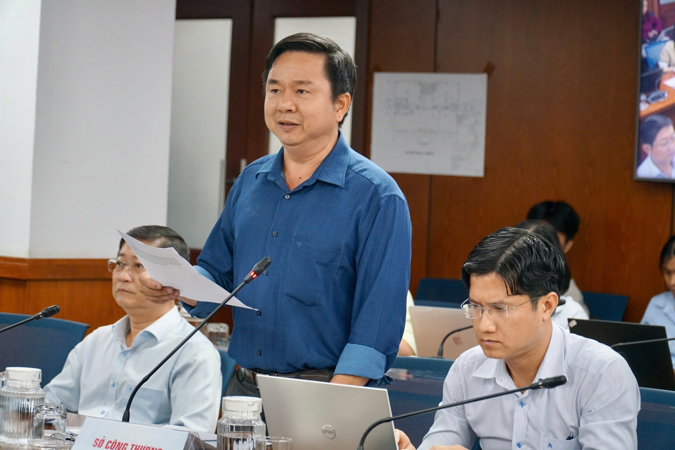 Ông Nguyễn Lê Tân - Phó trưởng phòng Năng lượng, Sở Công Thương TPHCM - tại buổi họp báo. Ảnh: Anh Nhàn.